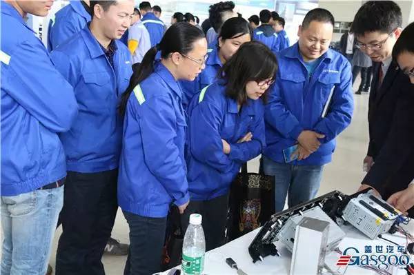 走进潍柴汽车新技术展示交流会圆满举行